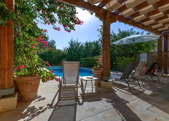 2 Bedroom Apartment Eros With Private Pool And Garden, Aphrodite Hills Resort